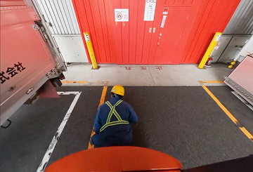 落下事故VR、高所の荷物の積み下ろし